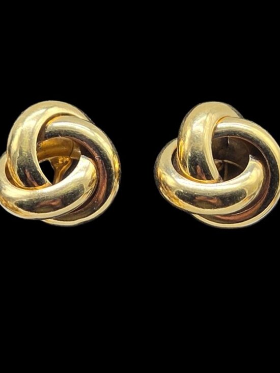 Monet Jewelry - Vintage Monet Style Gold Tone Knot Clip On Earrings 1960s Patented Comfort Lever